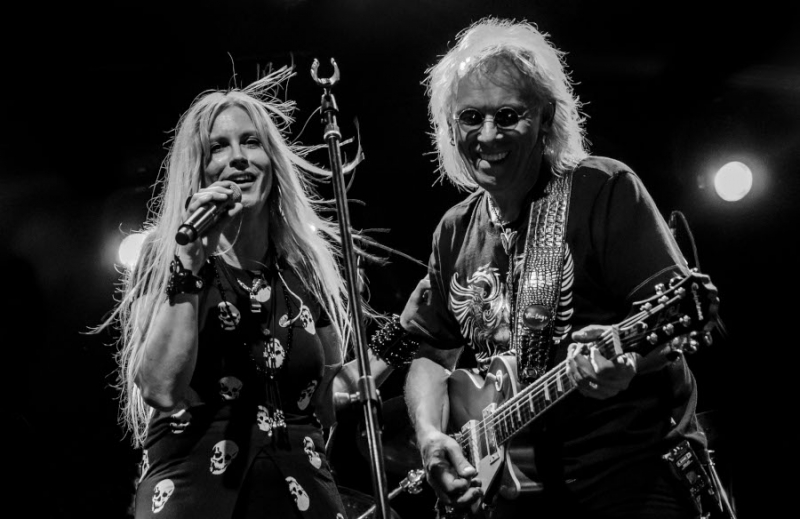 LUIZ CARLINI E SOL RIBEIRO